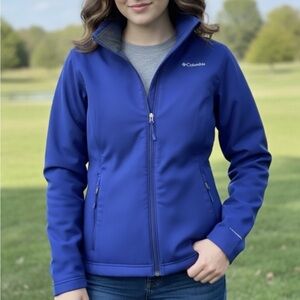 Columbia Women's Vibrant Blue Ski Jacket outdoor hiking camping